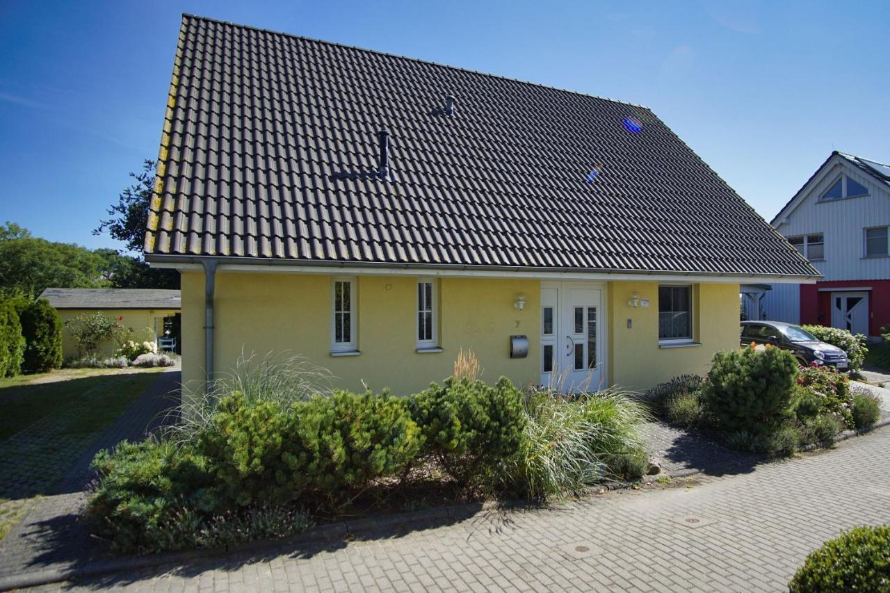 Nah Am Meer, Ruhige Lage, Gratis Nutzung Vom Ahoi Erlebnisbad Und Sauna In Sellin - Haus Inselblick Fewo 01 Goehren  Eksteriør bilde